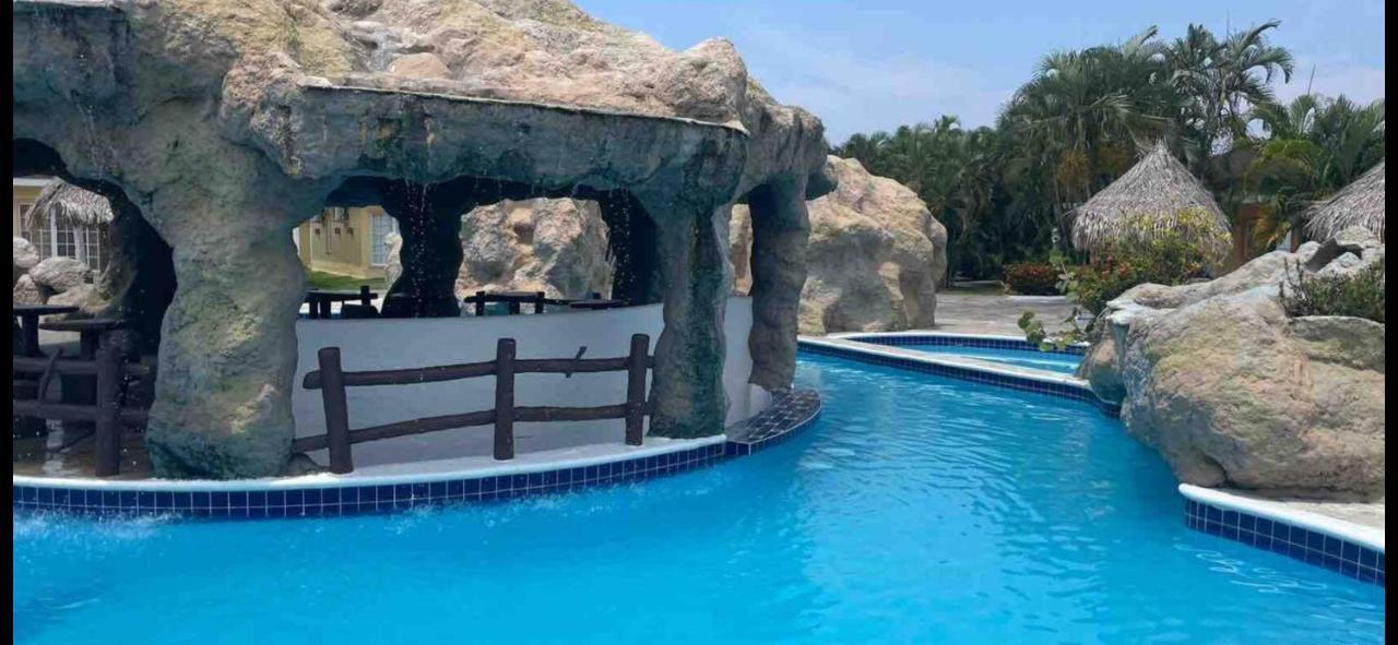 לה סייבה Villa De Ali In Palma Real מראה חיצוני תמונה